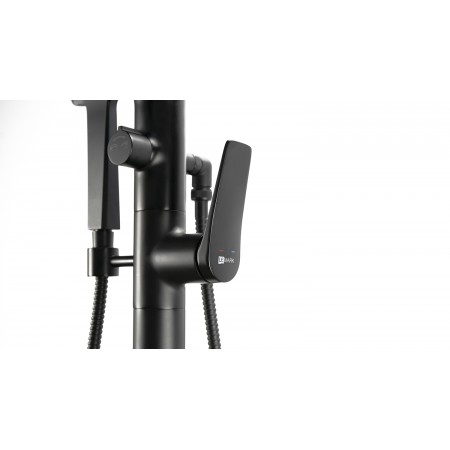 Смеситель LEMARK Bronx LM3744BL для ванны, напольный Смеситель LEMARK Bronx LM3744BL для ванны, напольный